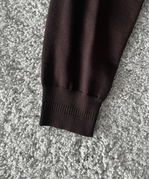 FRED PERRY(フレッドペリー)の「FRED PERRY Classic knitted shirt ls(ニット/セーター・メンズ・ブラック/ベージュ・M/L/S)」の11枚目の写真