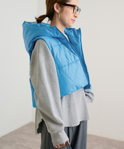 FRAMeWORK（フレームワーク）の「パファーショートベスト（ダウンベスト・レディース・サックスブルー/ホワイト系その他・FREE）」の20枚目の写真