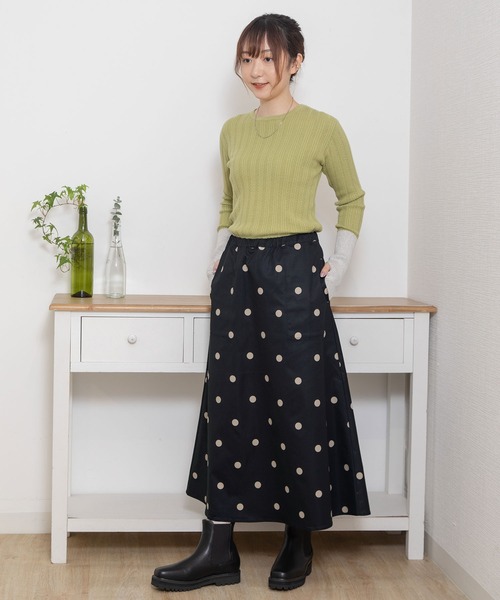 POU DOU DOU（プードゥドゥ）の「ドットプリントAラインスカート（スカート・レディース・ブラック/グレー系その他/グリーン・3）」の16枚目の写真