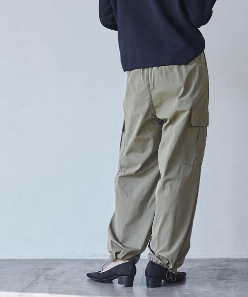 coen（コーエン）の「ナイロンカーゴパンツ（カーゴパンツ・レディース・オリーブ/ブラック・M/L）」の17枚目の写真