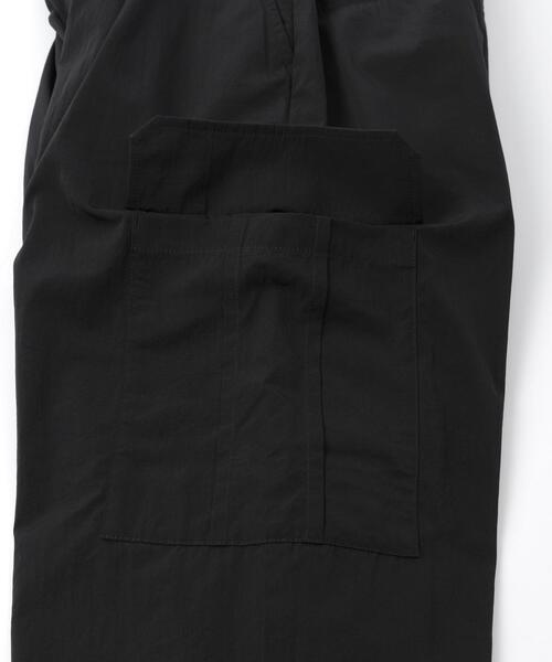 coen（コーエン）の「ナイロンカーゴパンツ（カーゴパンツ・レディース・オリーブ/ブラック・M/L）」の22枚目の写真
