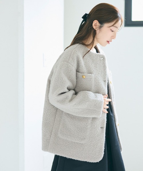 coca（coca）（コカ）の「【WEB限定セール】プードルボア金釦ノーカラーコート（ノーカラーコート・レディース・アイボリー/ネイビー/ダークベージュ/ブラウン/ライトグレー・M/L/S）」の18枚目の写真