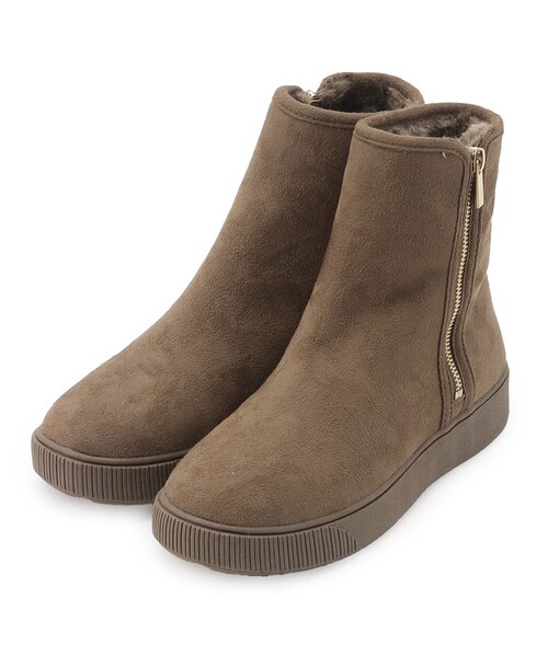 UGG スエードファースニーカー ブラウン ファー付きブラウンスエードスニーカー UGG スエードファー