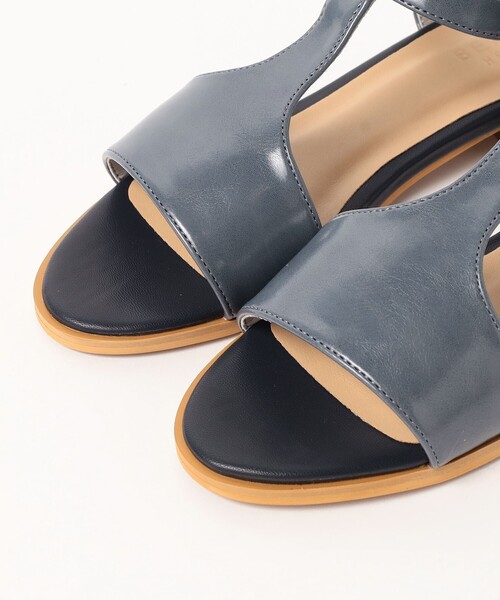 BEAMS HEART（ビームスハート）の「BEAMS HEART / Tストラップ サンダル（サンダル・レディース・ブルー系その他/ブラック/ベージュ・MEDIUM/LARGE/SMALL）」の22枚目の写真