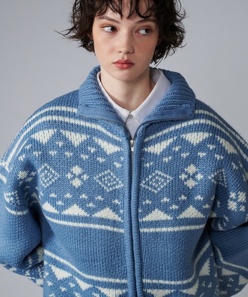 ONCILY（オンシェリー）の「NORDIC PATTERN COWICHAN ZIP KNIT