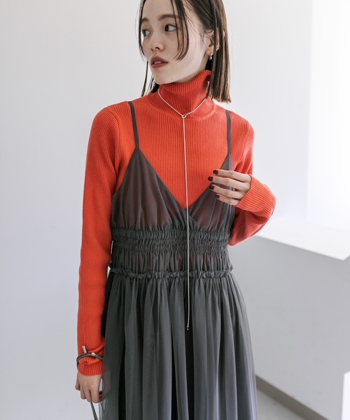 mystic(ミスティック)の「シャーリングチュールキャミワンピース(ワンピース・レディース・モカ/チャコールグレー/ブラック/アイボリー・1/2)」の17枚目の写真