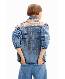 Desigual（デシグアル）の「刺繍 デニムトラッカージャケット
