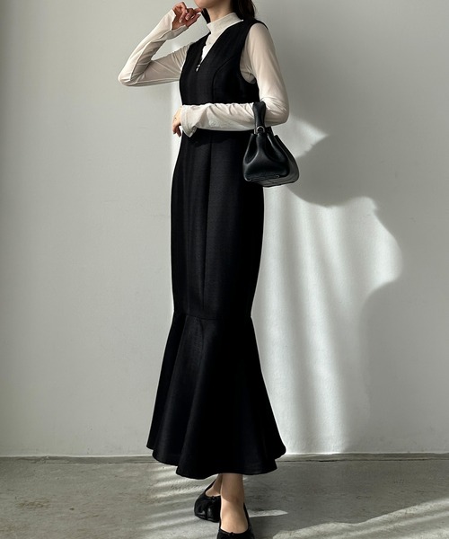 Louere（ルエレ）の「深Vネックツイードマーメイドジャンパースカート