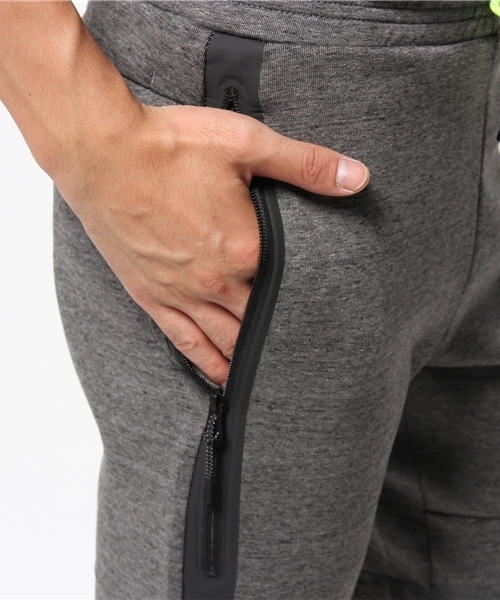 NIKE（ナイキ）の「【Ciaopanic】　【ＮＩＫＥ】テックフリースショートパンツ（その他パンツ・メンズ・グレー/ブラック・MEDIUM/LARGE）」の11枚目の写真