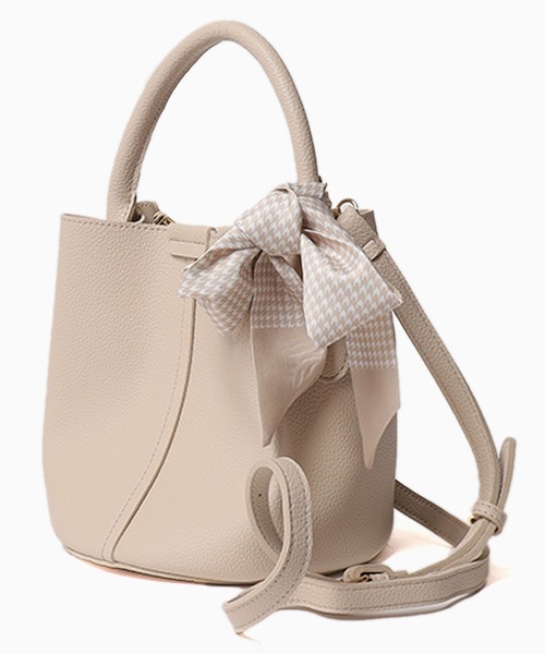 ROOPTOKYO（ループトウキョウ）の「バンダナ付き ワンハンドルバケットバッグ（ショルダーバッグ・レディース・ホワイト/ブラック/グレー・FREE）」の3枚目の写真