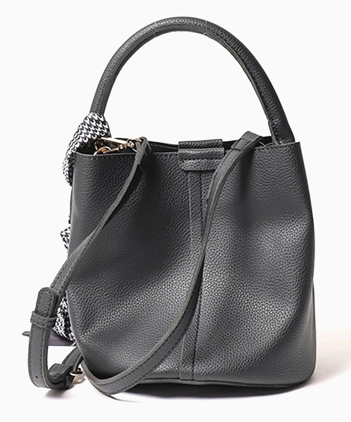 ROOPTOKYO（ループトウキョウ）の「バンダナ付き ワンハンドルバケットバッグ（ショルダーバッグ・レディース・ホワイト/ブラック/グレー・FREE）」の17枚目の写真