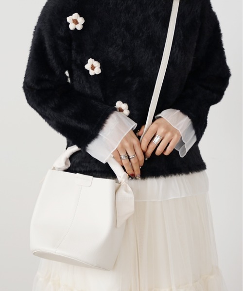 ROOPTOKYO（ループトウキョウ）の「バンダナ付き ワンハンドルバケットバッグ（ショルダーバッグ・レディース・ホワイト/ブラック/グレー・FREE）」の9枚目の写真