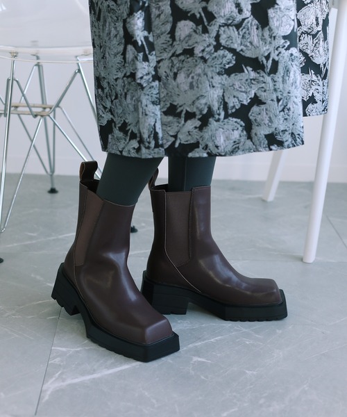 shoes365(シューズスリーシックスファイヴ)の「【shoes365】異形スクエアトゥ厚底ゴアブーツ(ブーツ・レディース・ブラック/ブラウン・23.5cm/25.0cm/24.5cm/22.5cm/24.0cm/23.0cm)」の8枚目の写真