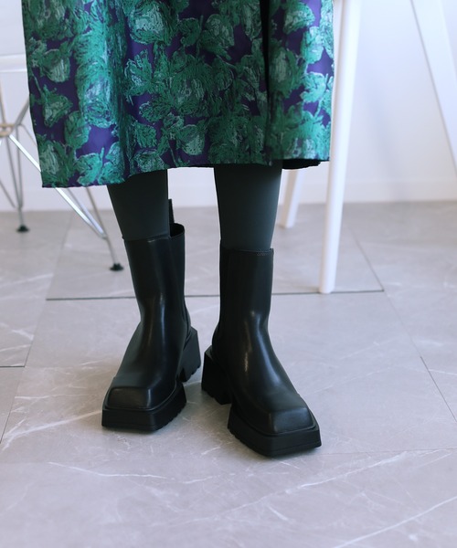 shoes365(シューズスリーシックスファイヴ)の「【shoes365】異形スクエアトゥ厚底ゴアブーツ(ブーツ・レディース・ブラック/ブラウン・23.5cm/25.0cm/24.5cm/22.5cm/24.0cm/23.0cm)」の6枚目の写真