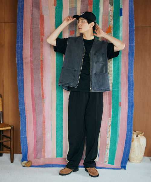 JOURNAL STANDARD relume（ジャーナルスタンダード　レリューム）の「AMERICAN デニムベスト by COTTON USA（ベスト・メンズ・ブルー/ブラック・MEDIUM/LARGE）」の4枚目の写真