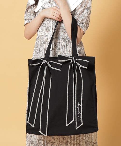 セール】リボン うちわすっぽり トートバッグ 推し活（トートバッグ