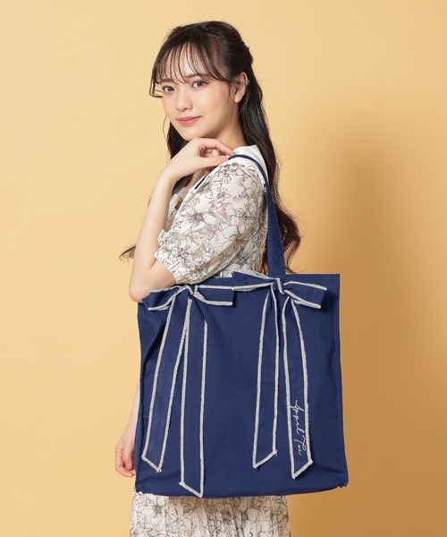 セール】リボン うちわすっぽり トートバッグ 推し活（トートバッグ