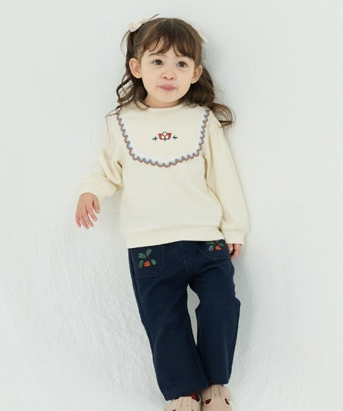 moimoln(モイモルン)の「ケイリー刺繍トップス(スウェット・キッズ・アイボリー・110cm/100cm/90cm)」の9枚目の写真