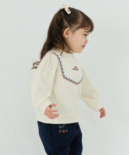 moimoln(モイモルン)の「ケイリー刺繍トップス(スウェット・キッズ・アイボリー・110cm/100cm/90cm)」の10枚目の写真