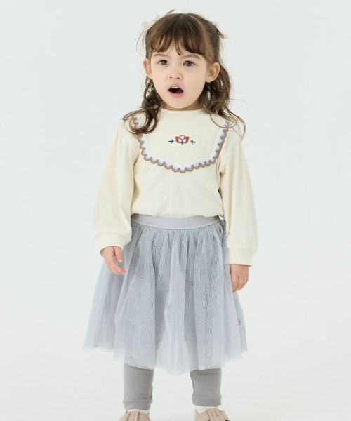 moimoln(モイモルン)の「ケイリー刺繍トップス(スウェット・キッズ・アイボリー・110cm/100cm/90cm)」の12枚目の写真
