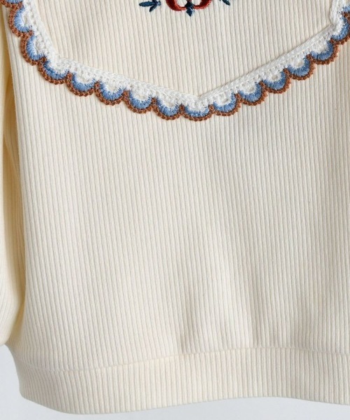 moimoln(モイモルン)の「ケイリー刺繍トップス(スウェット・キッズ・アイボリー・110cm/100cm/90cm)」の17枚目の写真