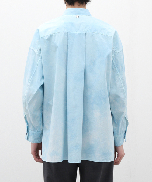 CALMER（カルメール）の「【CALMER / カルメール】別注 ナチュラルダイ シャツ(ムラゾメ)（シャツ/ブラウス・メンズ・サックスブルー・FREE）」の5枚目の写真