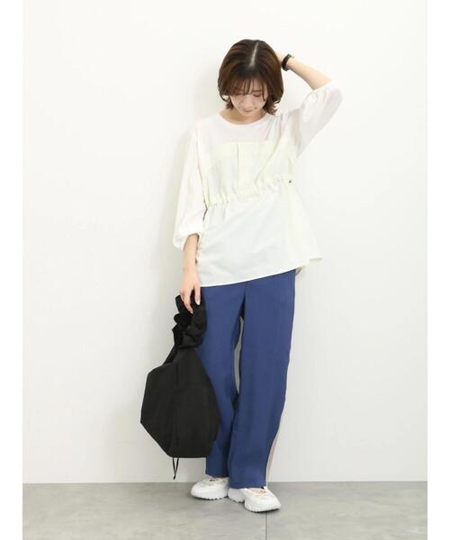 Samansa Mos2 blue（サマンサモスモスブルー）の「ドロストナイロンバッグ（ハンドバッグ・レディース・キナリ/サックスブルー/ブラック・F）」の8枚目の写真