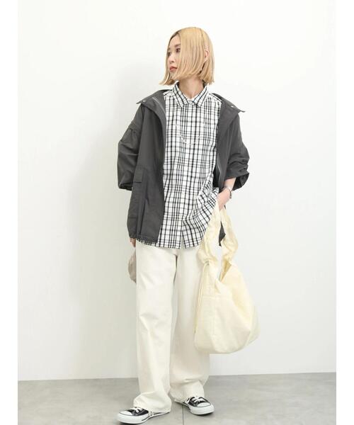 Samansa Mos2 blue（サマンサモスモスブルー）の「ドロストナイロンバッグ（ハンドバッグ・レディース・キナリ/サックスブルー/ブラック・F）」の22枚目の写真