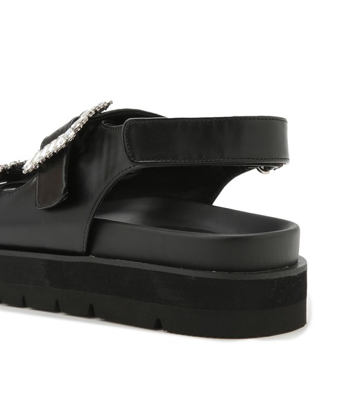 Juze（ジュゼ）の「【軽量】ビジューバックル厚底フットベットサンダル（サンダル・レディース・ホワイト/ブラック・L/M/S）」の9枚目の写真