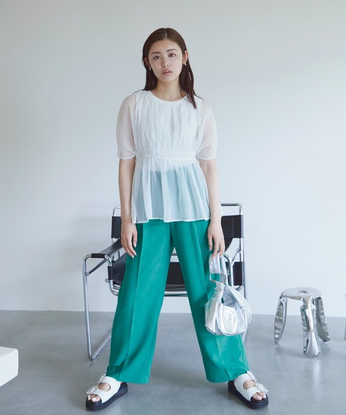 Juze（ジュゼ）の「【軽量】ビジューバックル厚底フットベットサンダル（サンダル・レディース・ホワイト/ブラック・L/M/S）」の4枚目の写真