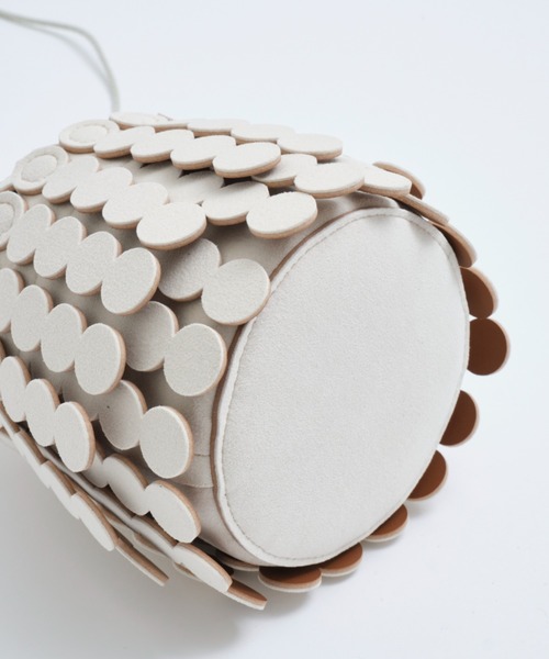 MARY AL TERNA（メアリオルターナ）の「【MARY AL TERNA/メアリオルターナ】MOON SHOULDER BAG（ハンドバッグ・レディース・ブラック/アイボリー/ブルー・FREE）」の21枚目の写真