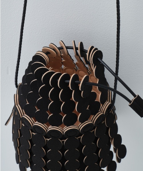 MARY AL TERNA（メアリオルターナ）の「【MARY AL TERNA/メアリオルターナ】MOON SHOULDER BAG（ハンドバッグ・レディース・ブラック/アイボリー/ブルー・FREE）」の17枚目の写真