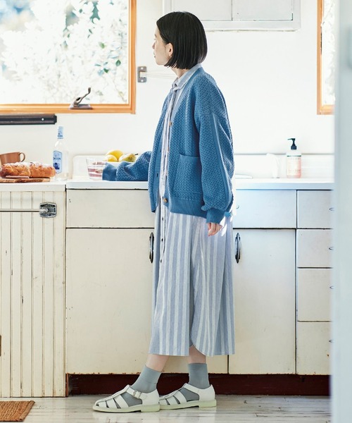 Sunny clouds（サニークラウズ）の「サニークラウズ　ほっこり袖カーディガン（カーディガン/ボレロ・レディース・ブルー/アイボリー・X-LARGE/LARGE/MEDIUM）」の7枚目の写真