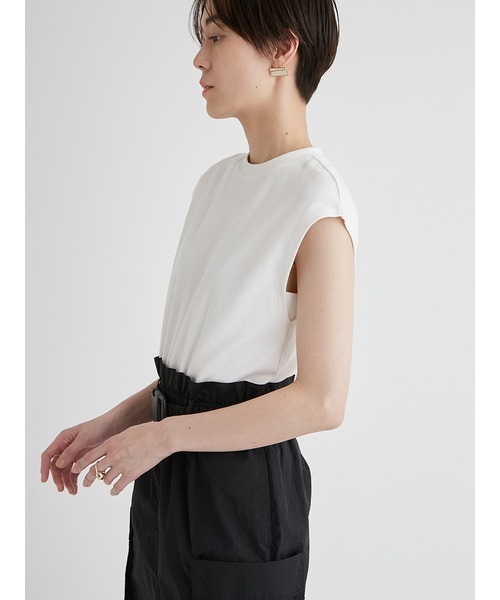 emmi(エミ)の「カットコンビ撥水ナイロンワンピース(ワンピース・レディース・オフホワイト/ベージュ/ブラック・0/1)」の12枚目の写真