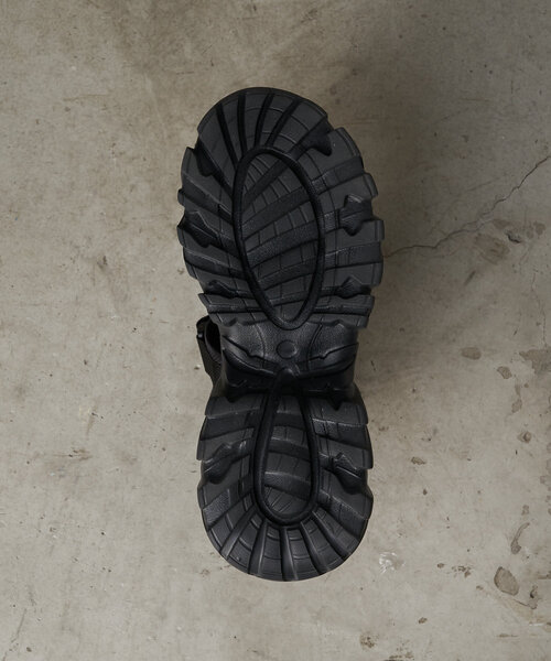 RAY CASSIN(レイカズン)の「スニーカー厚底サンダル(サンダル・レディース・ホワイト/ブラック・SMALL/MEDIUM/LARGE)」の19枚目の写真