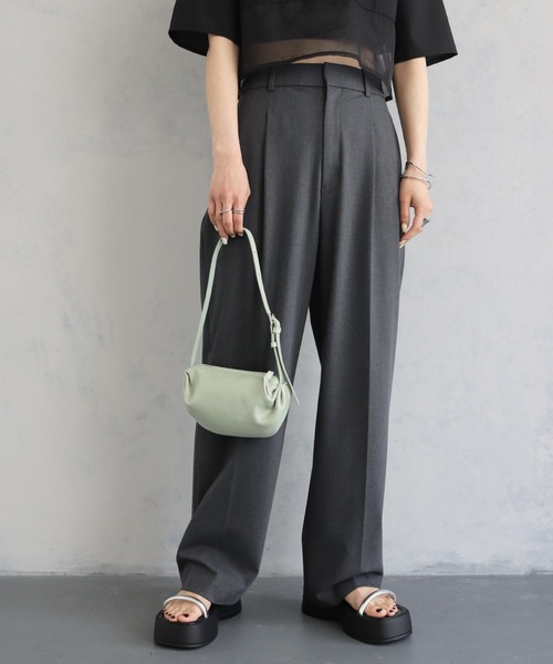 cheriella(シェリエラ)の「【cheriella】牛革ハンドバッグ(ハンドバッグ・レディース・アイボリー/シルバー/ミント・ONESIZE)」の16枚目の写真