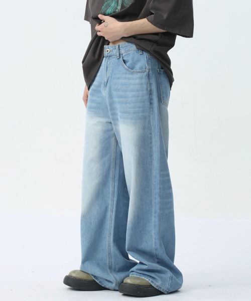 WESTBOY(ウエストボーイ)の「ルーズバギーウォッシュドデニムパンツ/セミワイドデニムパンツWO24S3PT01【WB ORIGINALS】(デニムパンツ・メンズ・ライトブルー・XL/M/L)」の3枚目の写真