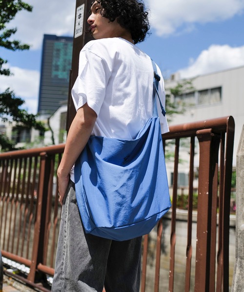 THRASHER(スラッシャー)の「GONZ SAD Shoulder Bag L /THRASHER スラッシャー撥水加工リップストップナイロンワンポイントショルダーバッグ(ショルダーバッグ・メンズ・ブルー/ライトグレー/ブラック×ホワイト・FREE)」の14枚目の写真