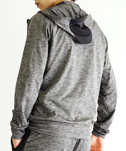 LONSDALE(ロンズデール)の「LONSDALE ポリニット フルジップパーカー(ジャージ・メンズ・チャコール・L)」の4枚目の写真