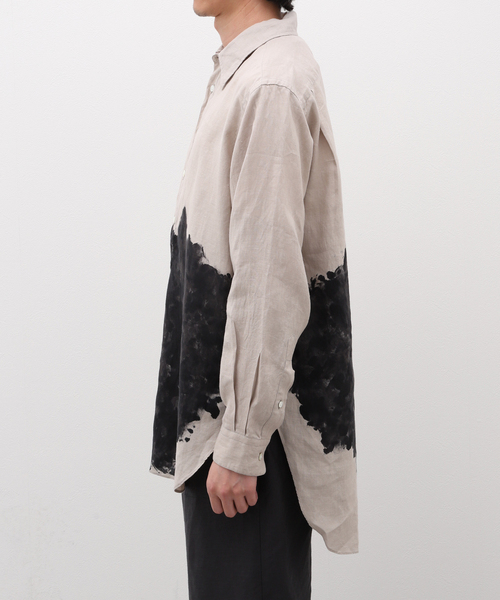 markaware(マーカウェア)の「MARKAWARE (マーカウェア) 別注 W COLLAR SHIRT LONG(シャツ/ブラウス・メンズ・ライトグレー・2/3)」の4枚目の写真