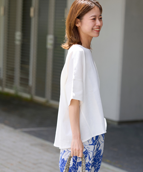 JOURNAL STANDARD relume(ジャーナルスタンダード レリューム)の「《追加2》ADDICTポンチクルーネックタックプルオーバー(Tシャツ/カットソー・レディース・ベージュ/ホワイト/チャコールグレー/ブラック・FREE)」の8枚目の写真