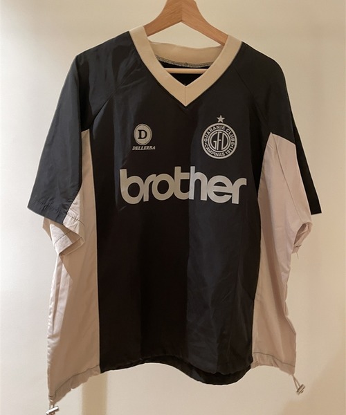 LYEON（リヨン）の「ユニフォームTシャツ/ナイロンプルオーバー（Tシャツ/カットソー・レディース・グリーン/ネイビー/ブラック・FREE）」の7枚目の写真