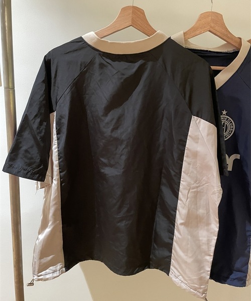 LYEON（リヨン）の「ユニフォームTシャツ/ナイロンプルオーバー（Tシャツ/カットソー・レディース・グリーン/ネイビー/ブラック・FREE）」の9枚目の写真