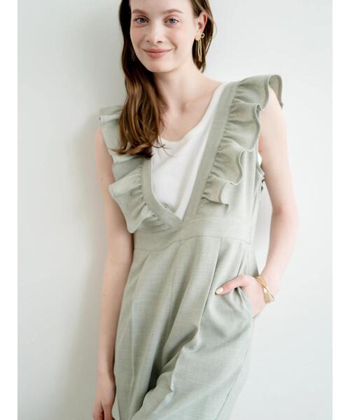 Te chichi TERRASSE（テチチテラス）の「フリルサロペット（サロペット/オーバーオール・レディース・ベージュ/ブラック/グリーン・F）」の9枚目の写真