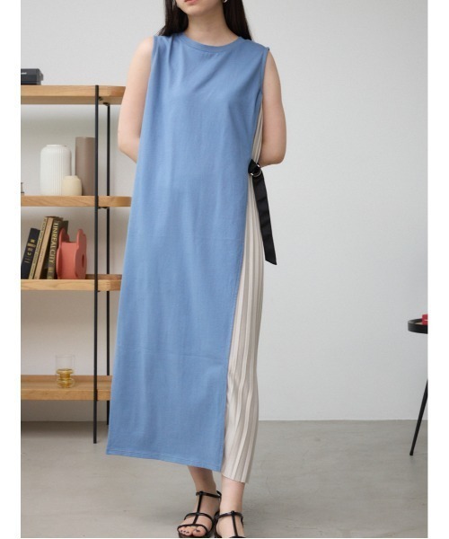 青色プリーツワンピース　サイズ1 値下げ中⭐️ AZUL by moussy（アズールバイマウジー）の「サイドプリーツ