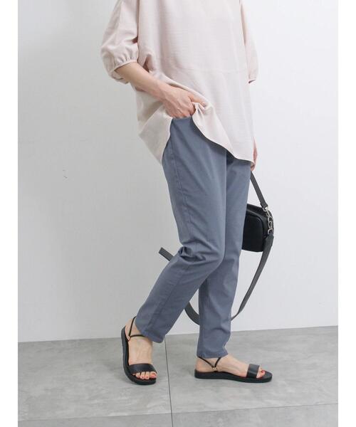 Samansa Mos2 blue(サマンサモスモスブルー)の「【接触冷感】ハイパーストレッチパンツ(その他パンツ・レディース・ベージュ/カーキ/ライトベージュ/ブラック/グレー・F)」の3枚目の写真