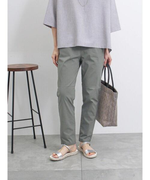 Samansa Mos2 blue(サマンサモスモスブルー)の「【接触冷感】ハイパーストレッチパンツ(その他パンツ・レディース・ベージュ/カーキ/ライトベージュ/ブラック/グレー・F)」の5枚目の写真