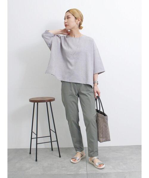 Samansa Mos2 blue(サマンサモスモスブルー)の「【接触冷感】ハイパーストレッチパンツ(その他パンツ・レディース・ベージュ/カーキ/ライトベージュ/ブラック/グレー・F)」の18枚目の写真