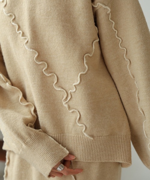 Bab(バブ)の「【セットアップ対応】ウェーブメロウニットトップス(ニット/セーター・レディース・アイボリー/ブラック/チャコールグレー/ライトグレー/ベージュ・FREE)」の8枚目の写真