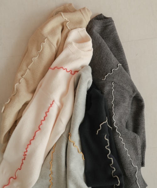 Bab(バブ)の「【セットアップ対応】ウェーブメロウニットトップス(ニット/セーター・レディース・アイボリー/ブラック/チャコールグレー/ライトグレー/ベージュ・FREE)」の9枚目の写真